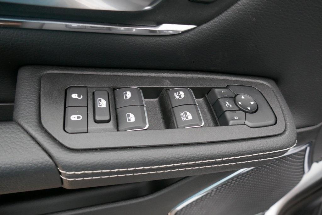 new 2025 Ram 1500 car, priced at $51,783
