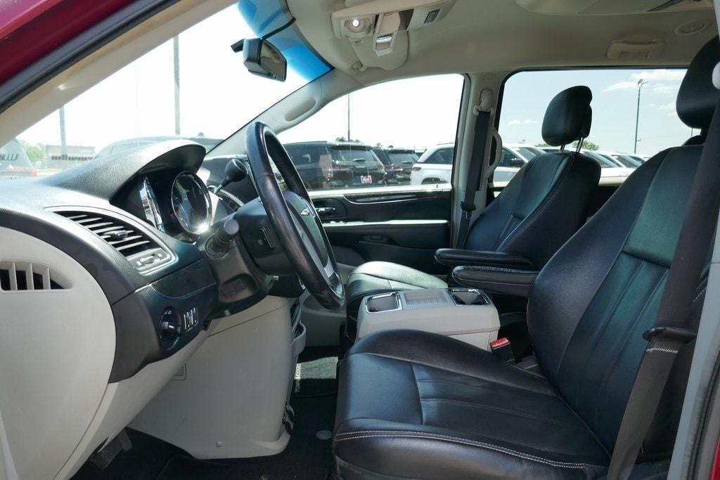 used 2015 Chrysler Town & Country car, priced at $9,995