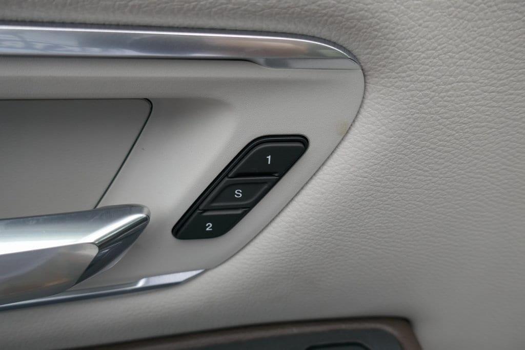 new 2025 Ram 1500 car, priced at $54,707
