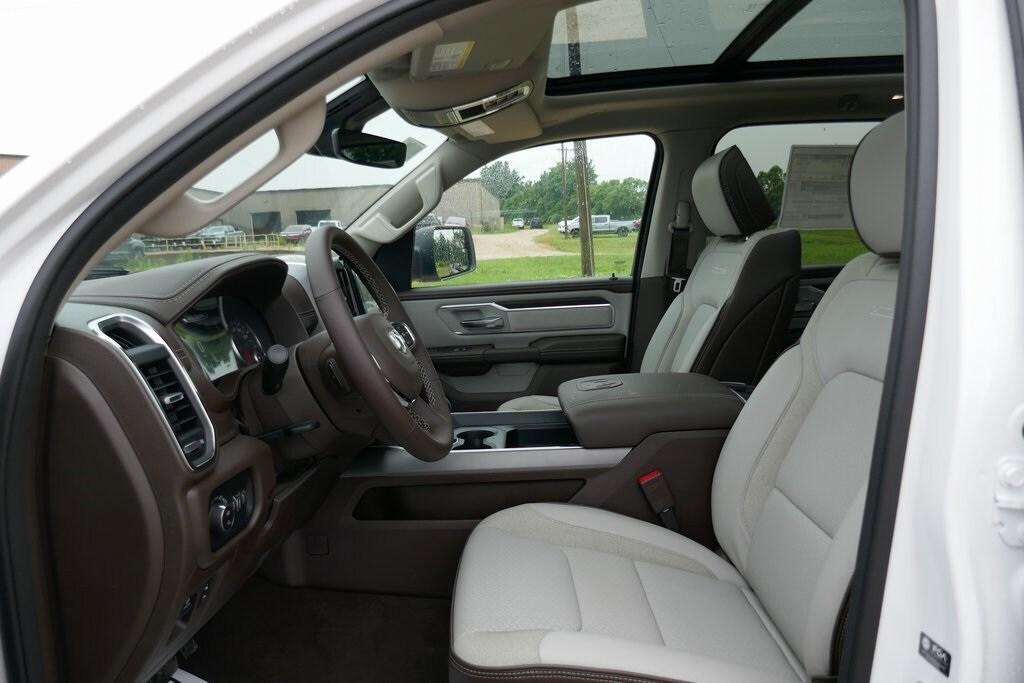 new 2025 Ram 1500 car, priced at $54,707