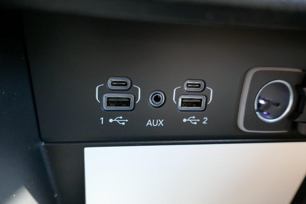 new 2025 Jeep Grand Cherokee L car, priced at $42,250