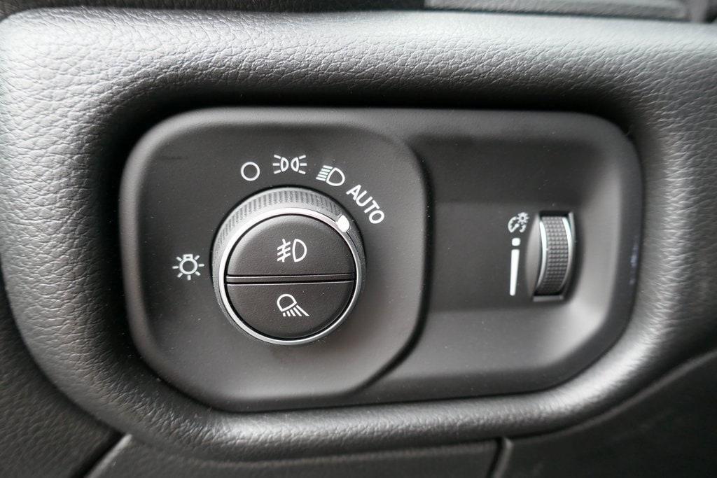new 2025 Ram 2500 car, priced at $61,267