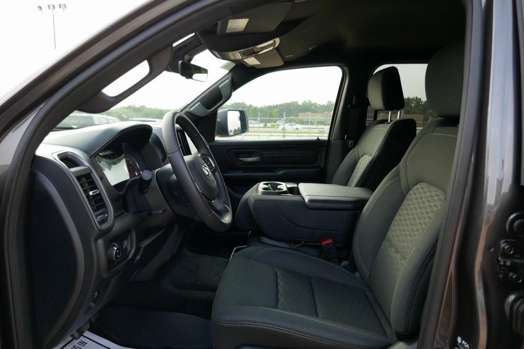 new 2025 Ram 1500 car, priced at $45,908