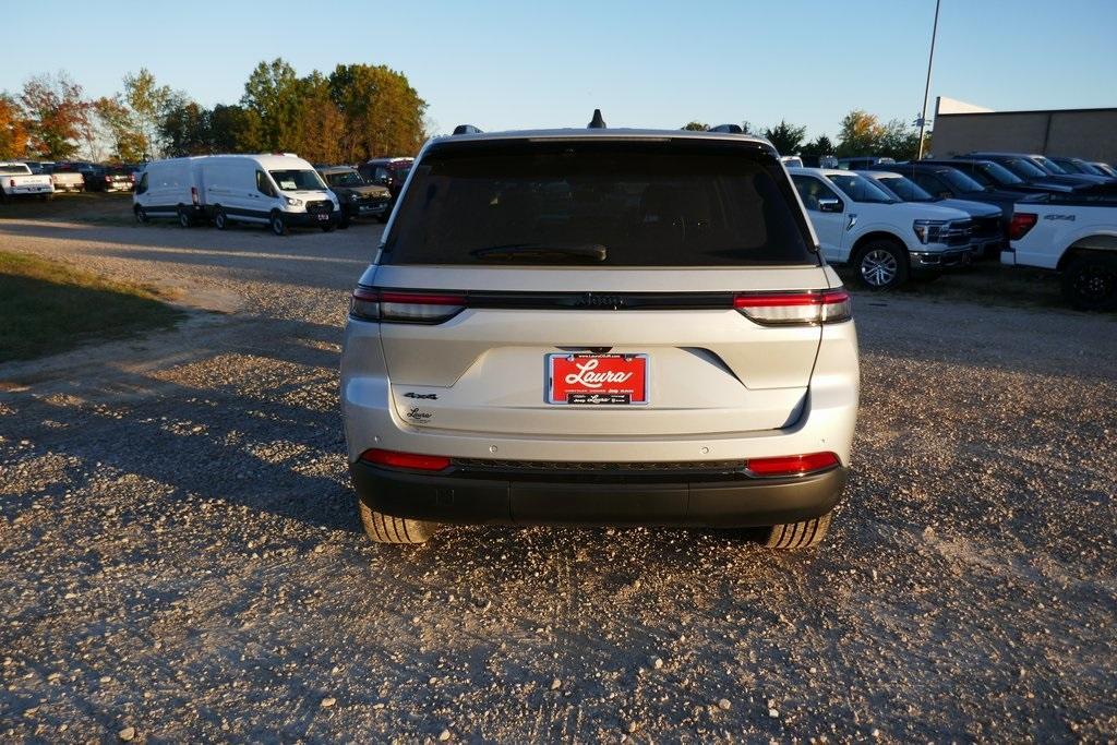 new 2025 Jeep Grand Cherokee car, priced at $41,908