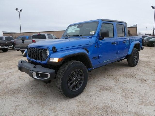 new 2024 Jeep Gladiator car, priced at $45,380