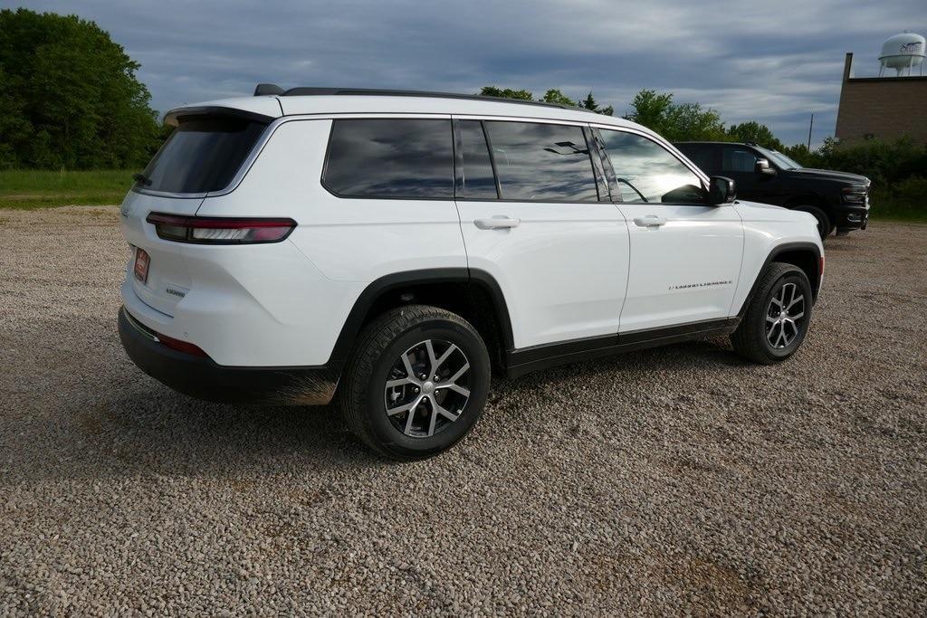 new 2025 Jeep Grand Cherokee L car, priced at $43,225