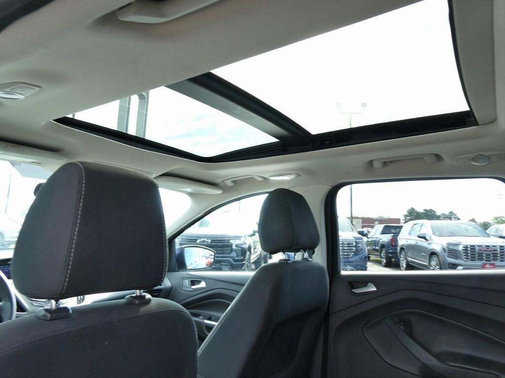 used 2014 Ford Escape car, priced at $9,995
