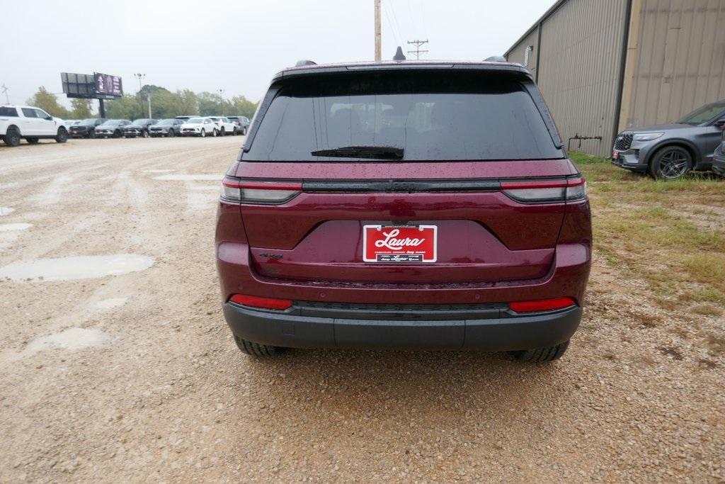 new 2025 Jeep Grand Cherokee car, priced at $40,408