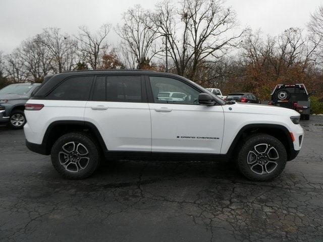 new 2024 Jeep Grand Cherokee 4xe car, priced at $56,205