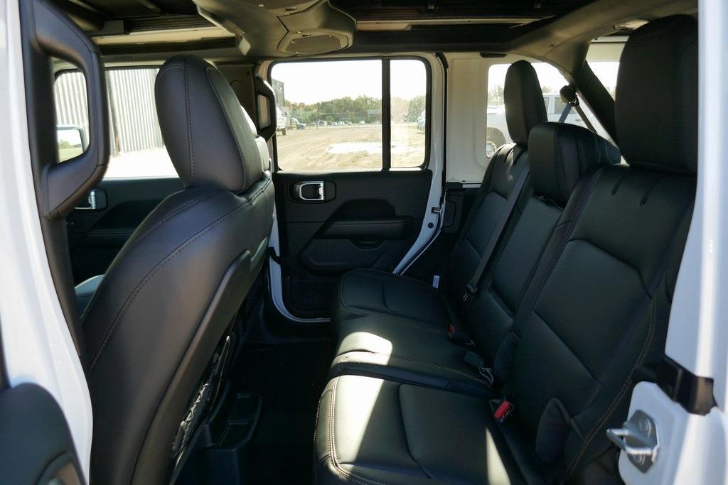 new 2026 Jeep Wrangler car, priced at $48,492