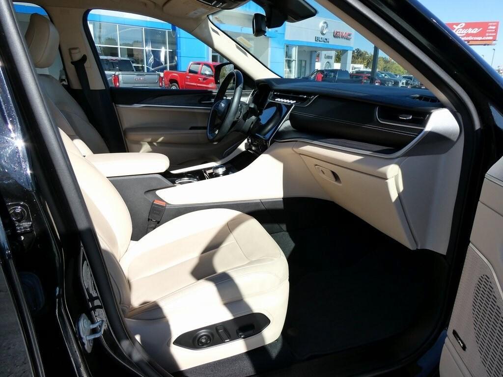 used 2021 Jeep Grand Cherokee L car, priced at $24,995