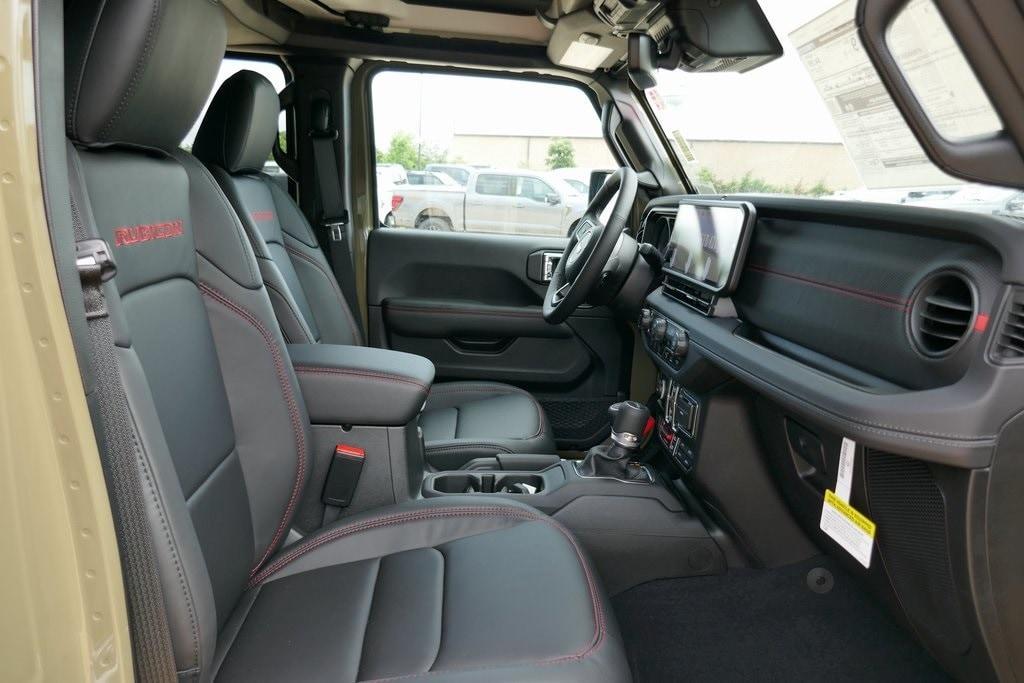 new 2025 Jeep Gladiator car, priced at $53,085