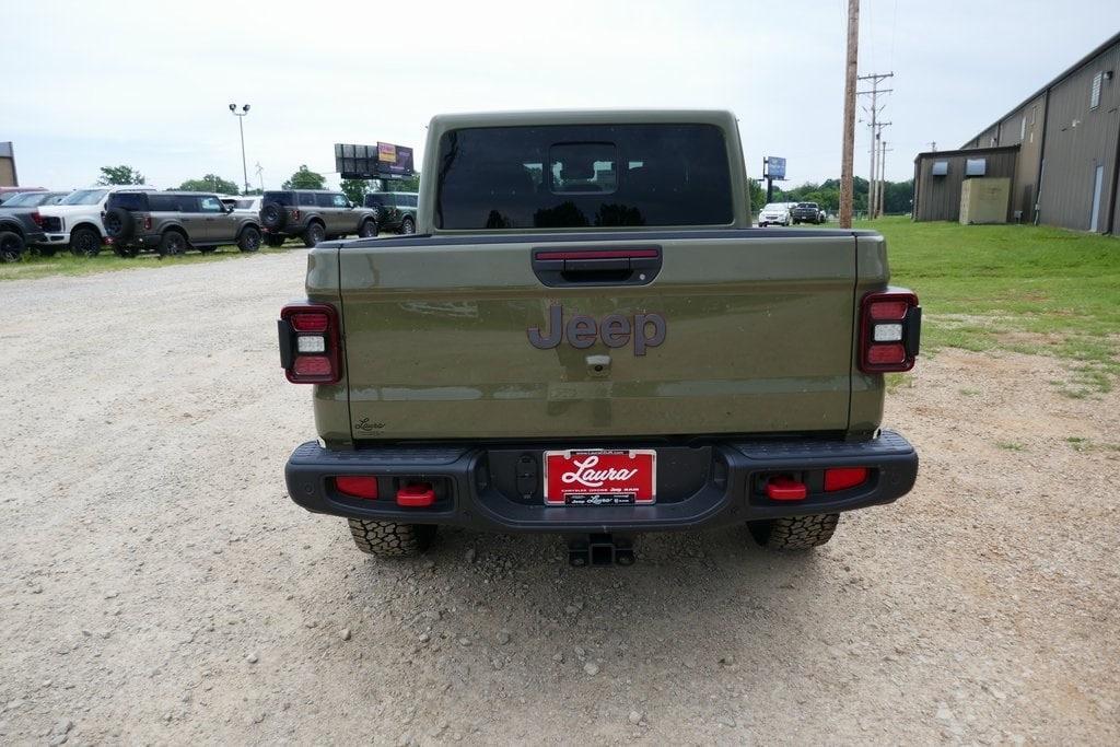 new 2025 Jeep Gladiator car, priced at $53,085
