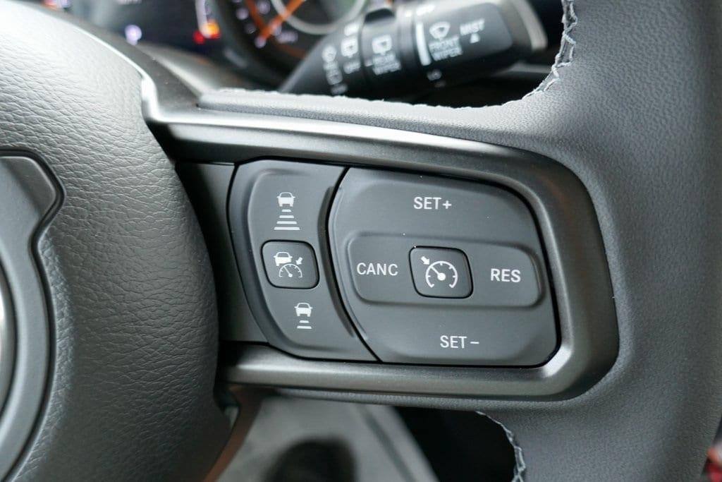 new 2025 Jeep Wrangler car, priced at $67,119
