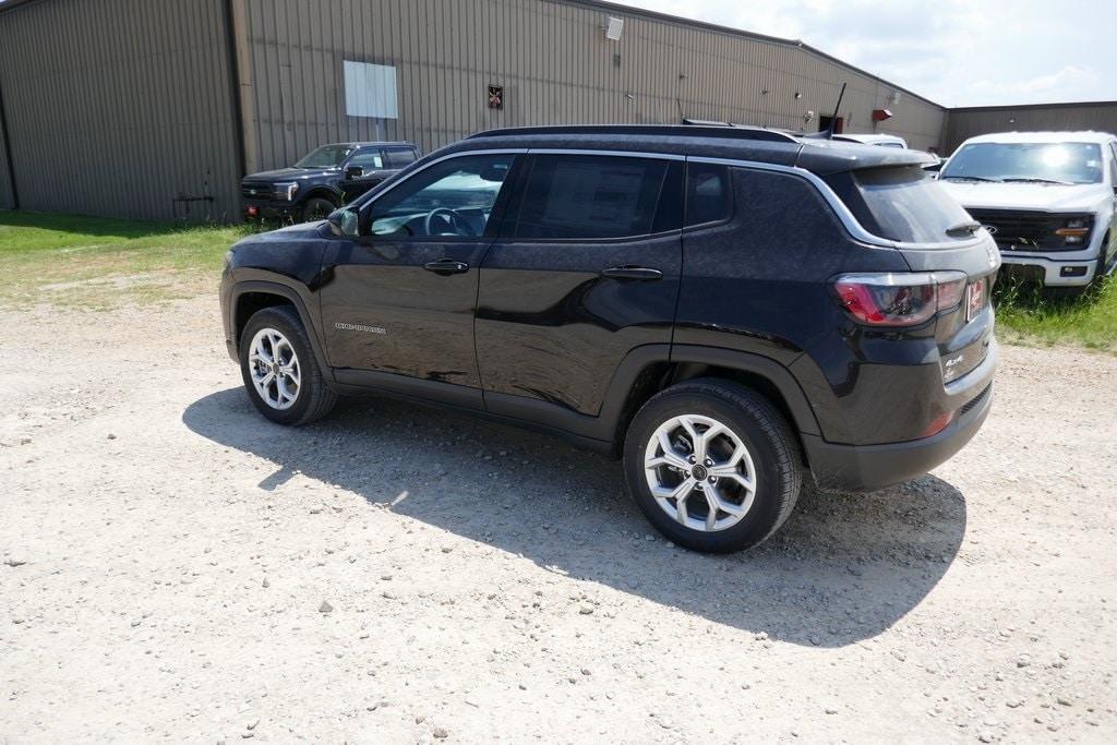 new 2025 Jeep Compass car, priced at $27,184