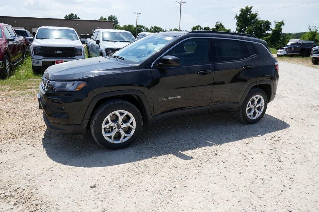 new 2025 Jeep Compass car, priced at $27,184