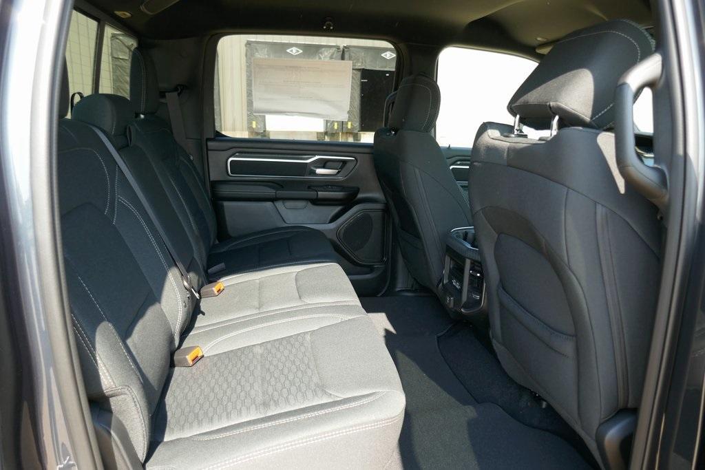new 2025 Ram 1500 car, priced at $45,285