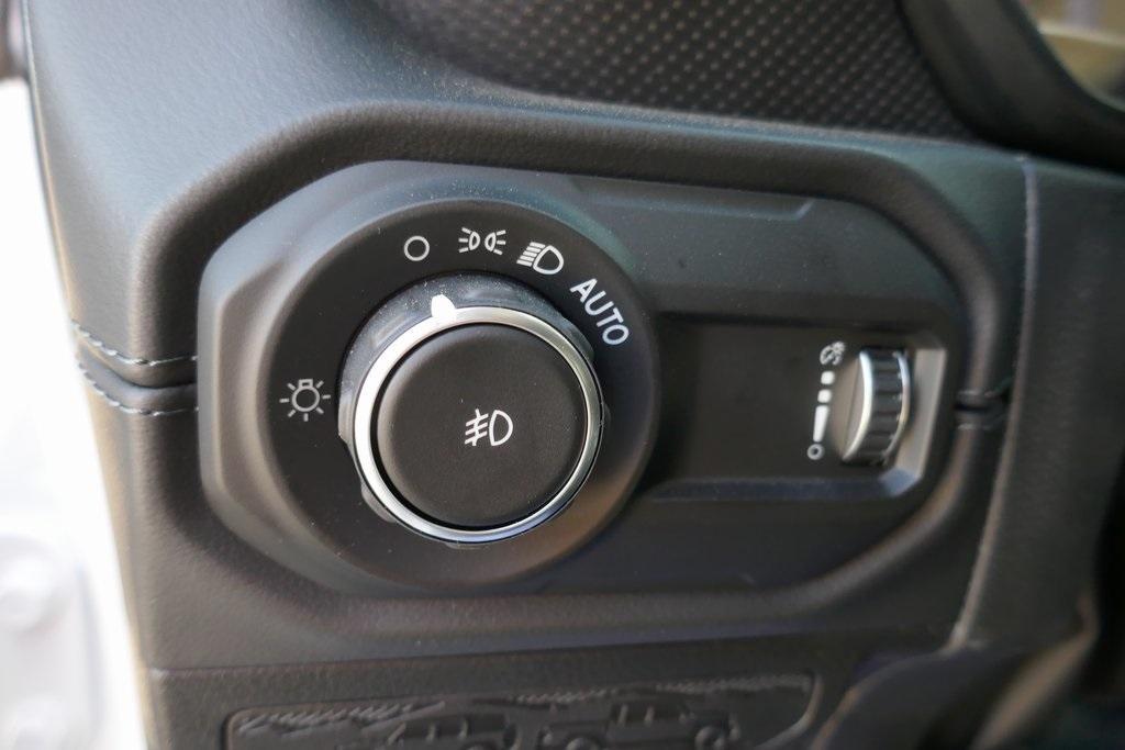 new 2026 Jeep Wrangler car, priced at $48,584