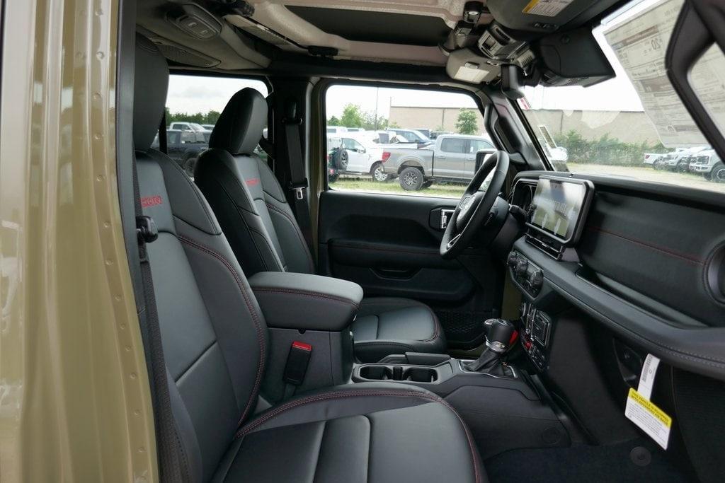 new 2025 Jeep Wrangler car, priced at $61,626