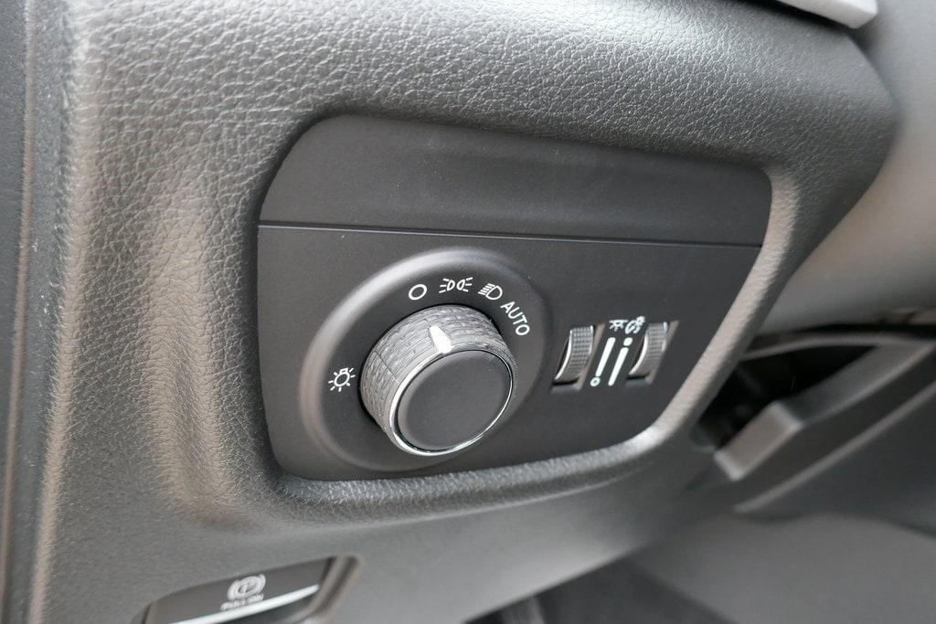 new 2025 Jeep Grand Cherokee L car, priced at $44,433