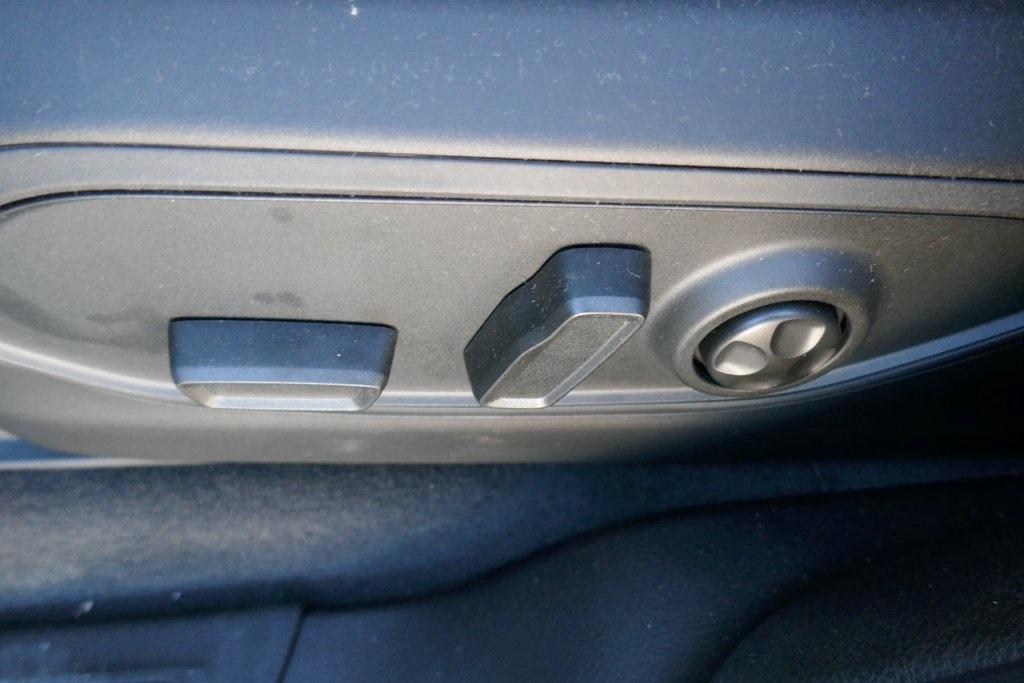 new 2025 Jeep Grand Cherokee L car, priced at $38,121