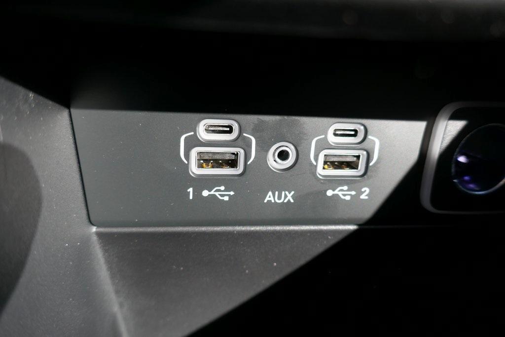 new 2025 Jeep Grand Cherokee L car, priced at $38,121