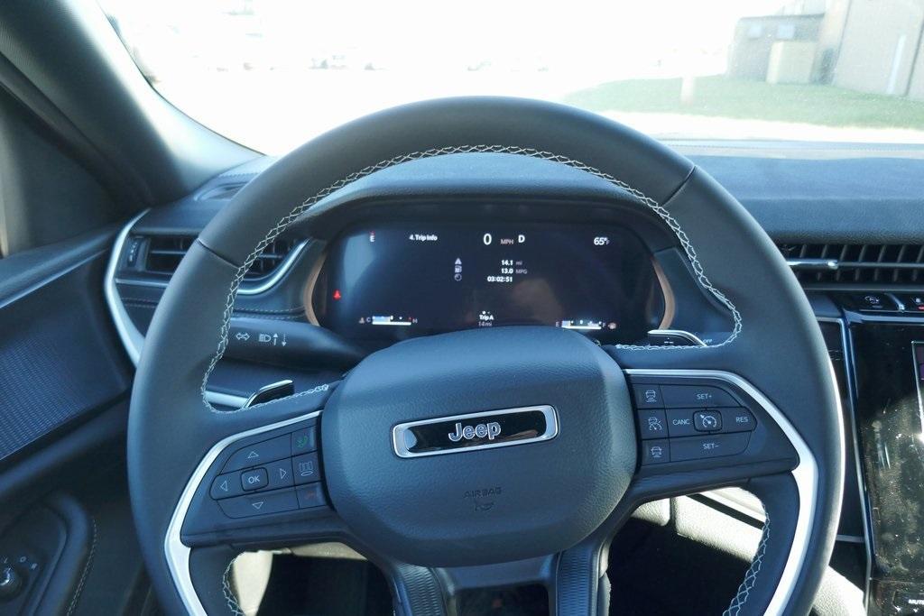 new 2025 Jeep Grand Cherokee L car, priced at $38,121