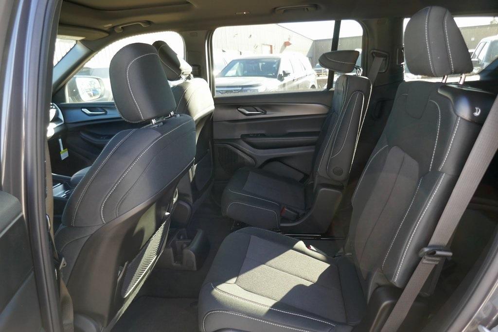 new 2025 Jeep Grand Cherokee L car, priced at $38,121