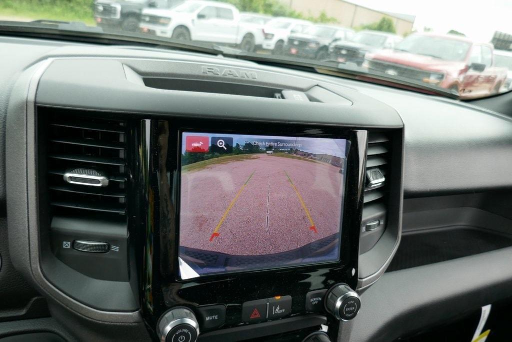 new 2025 Ram 1500 car, priced at $46,011