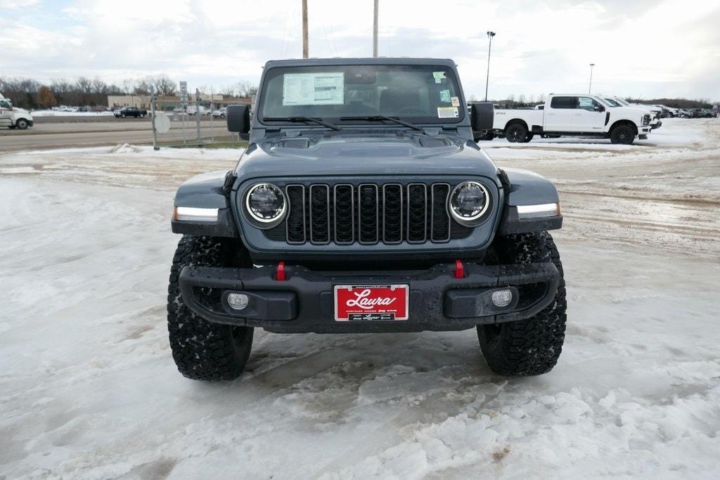 new 2025 Jeep Wrangler car, priced at $58,755