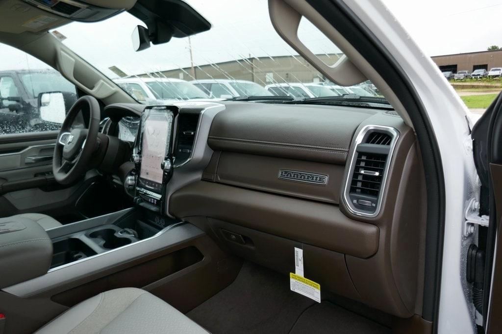 new 2025 Ram 1500 car, priced at $53,702