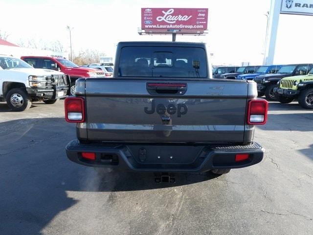 new 2024 Jeep Gladiator car, priced at $45,380