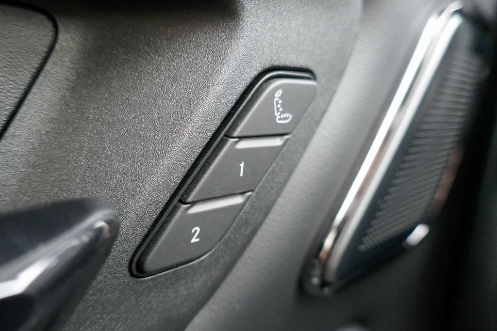 new 2025 Ram 1500 car, priced at $74,152
