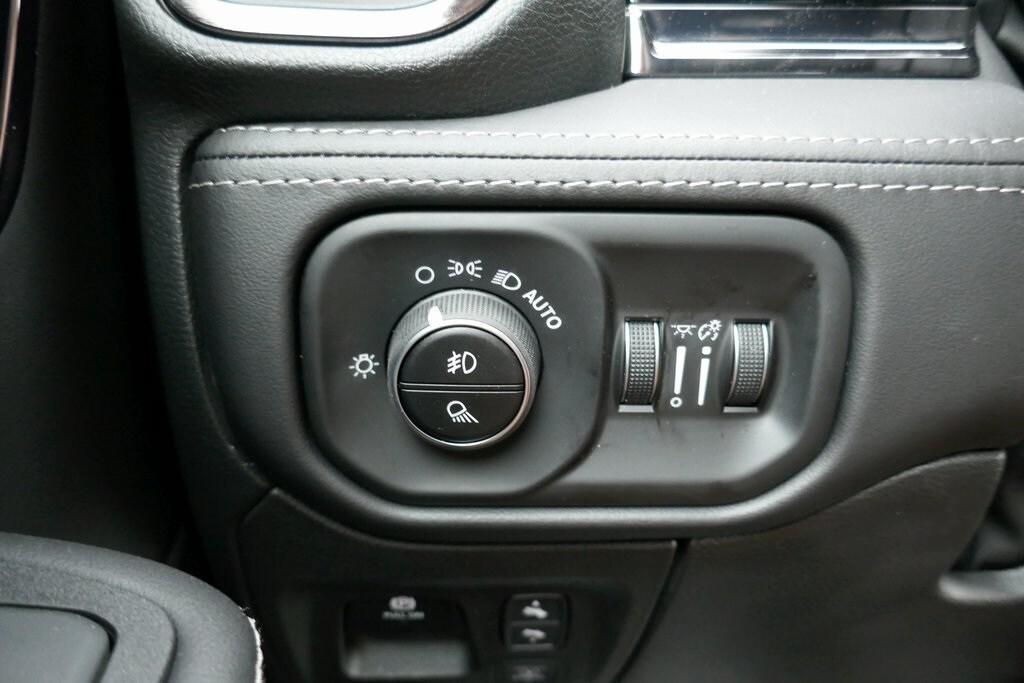 new 2025 Ram 1500 car, priced at $74,152
