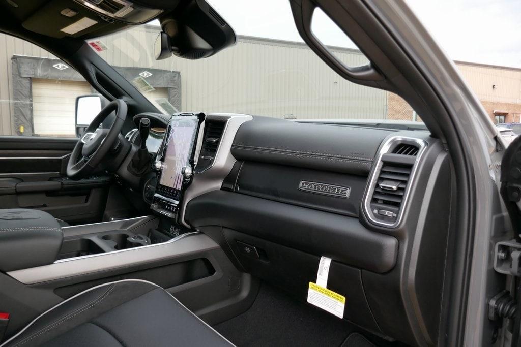 new 2025 Ram 2500 car, priced at $64,452