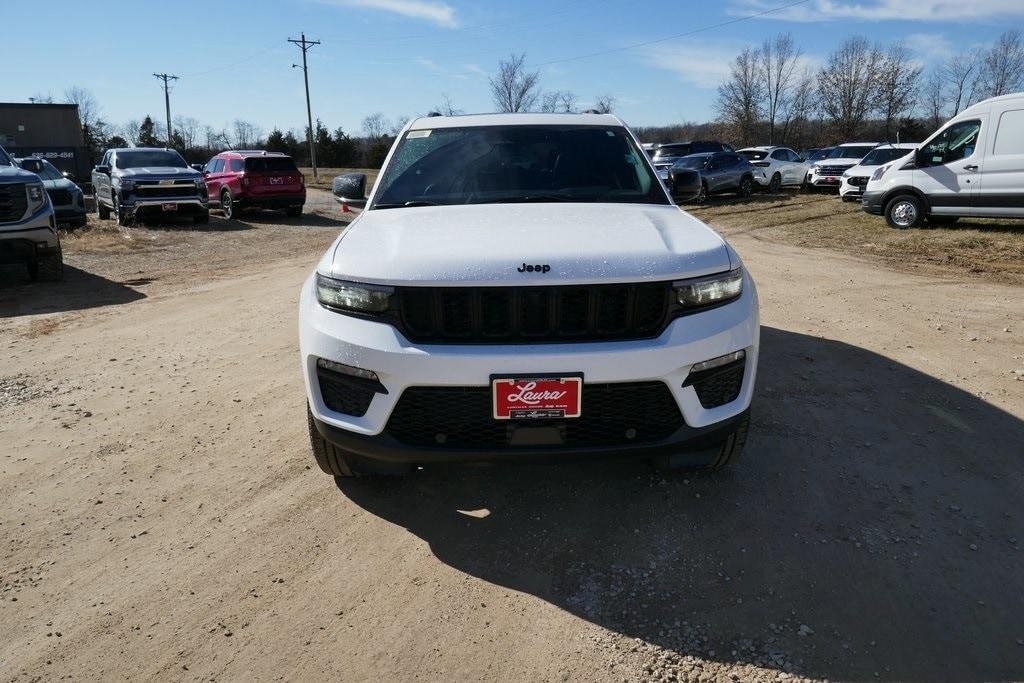 new 2025 Jeep Grand Cherokee car, priced at $50,169