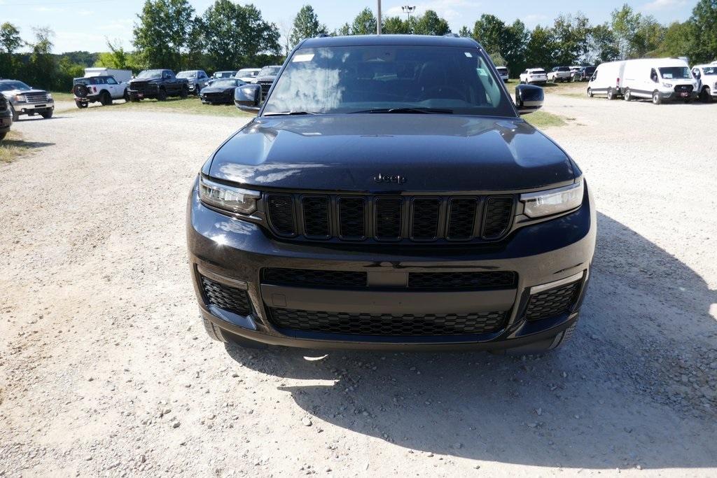 new 2025 Jeep Grand Cherokee car, priced at $36,408