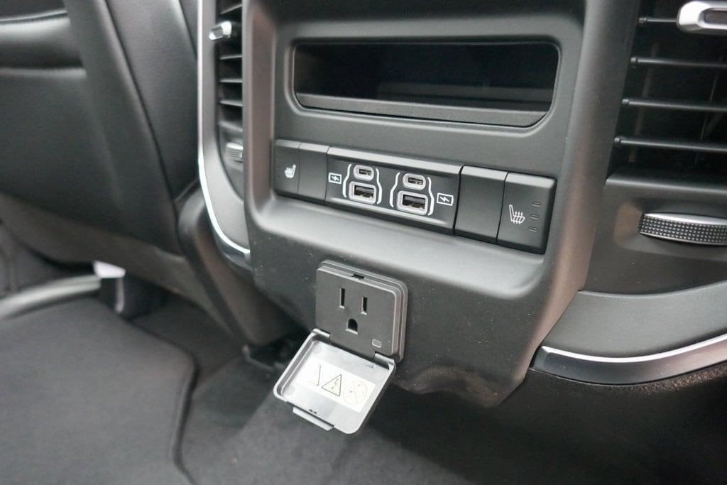 new 2025 Ram 1500 car, priced at $51,413