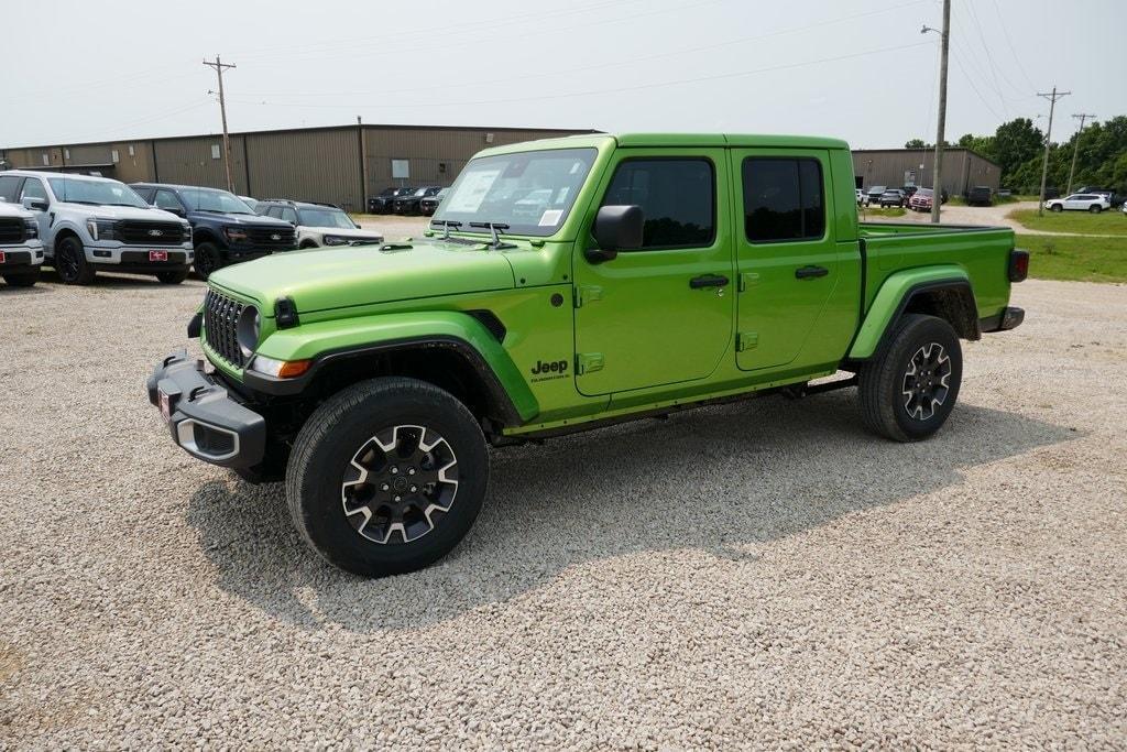 new 2025 Jeep Gladiator car, priced at $45,848