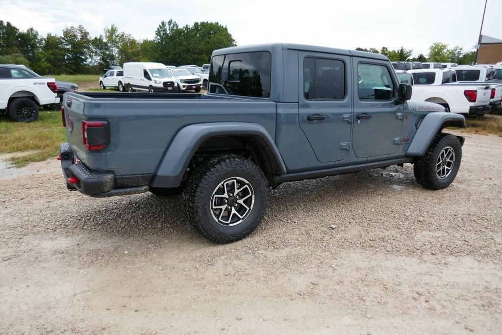 new 2025 Jeep Gladiator car, priced at $52,517