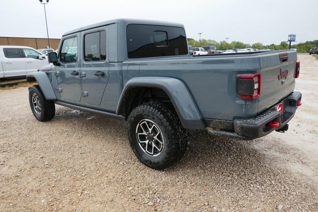 new 2025 Jeep Gladiator car, priced at $52,517