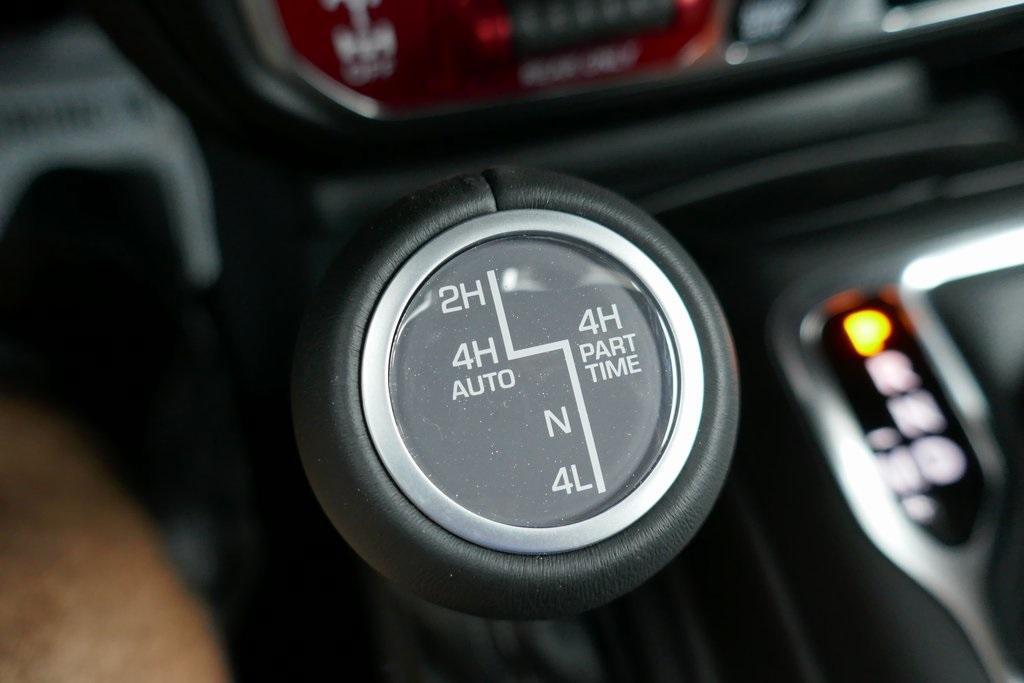 new 2025 Jeep Gladiator car, priced at $52,517