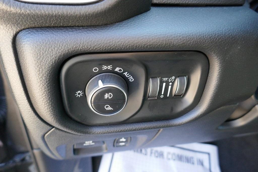 new 2025 Ram 1500 car, priced at $49,693