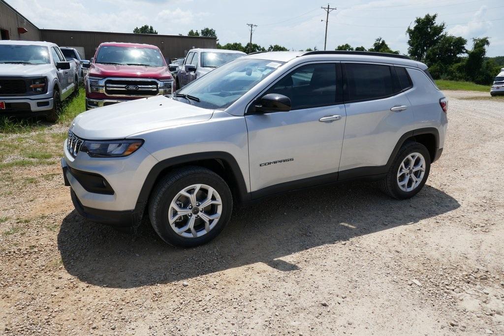new 2025 Jeep Compass car, priced at $29,684