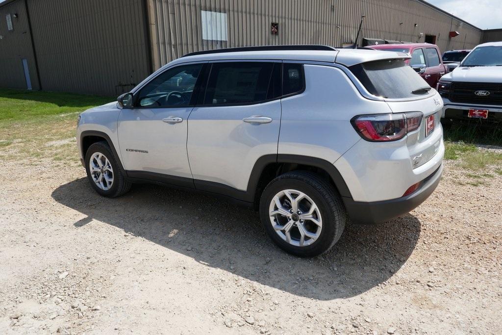 new 2025 Jeep Compass car, priced at $29,684