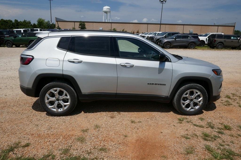 new 2025 Jeep Compass car, priced at $29,684