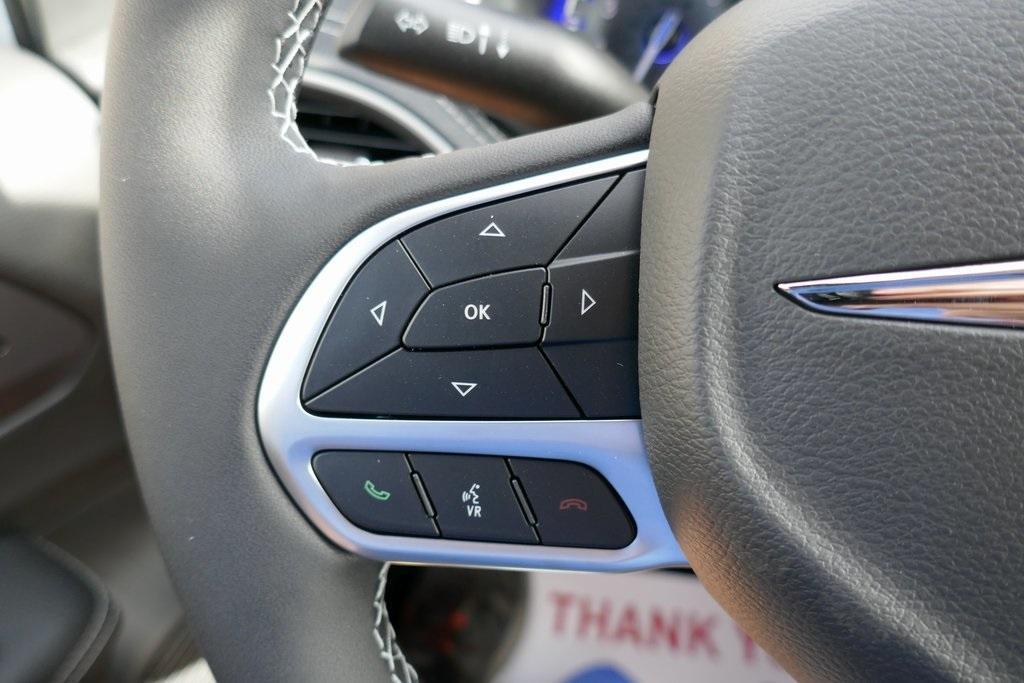 new 2026 Chrysler Pacifica car, priced at $38,726