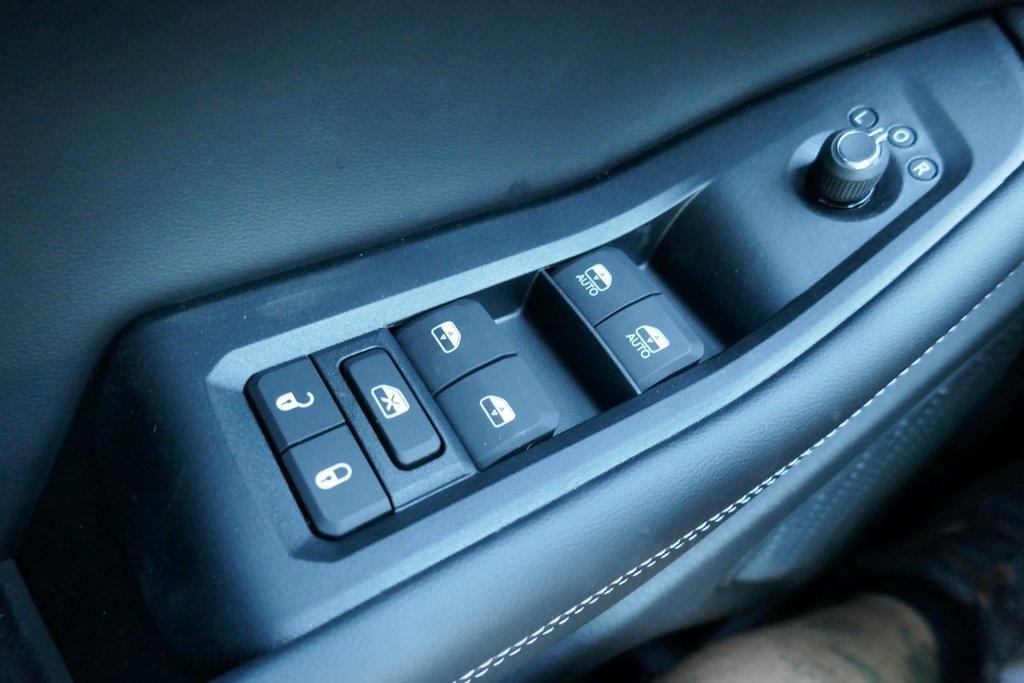 new 2025 Jeep Grand Cherokee car, priced at $39,747