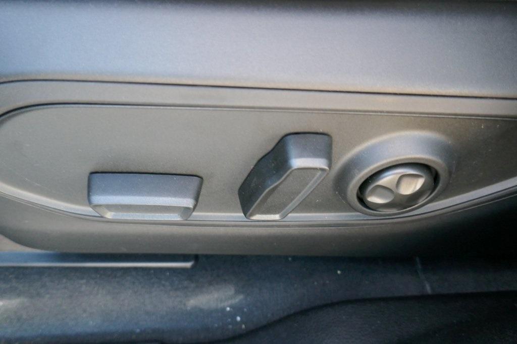 new 2025 Jeep Grand Cherokee L car, priced at $46,438