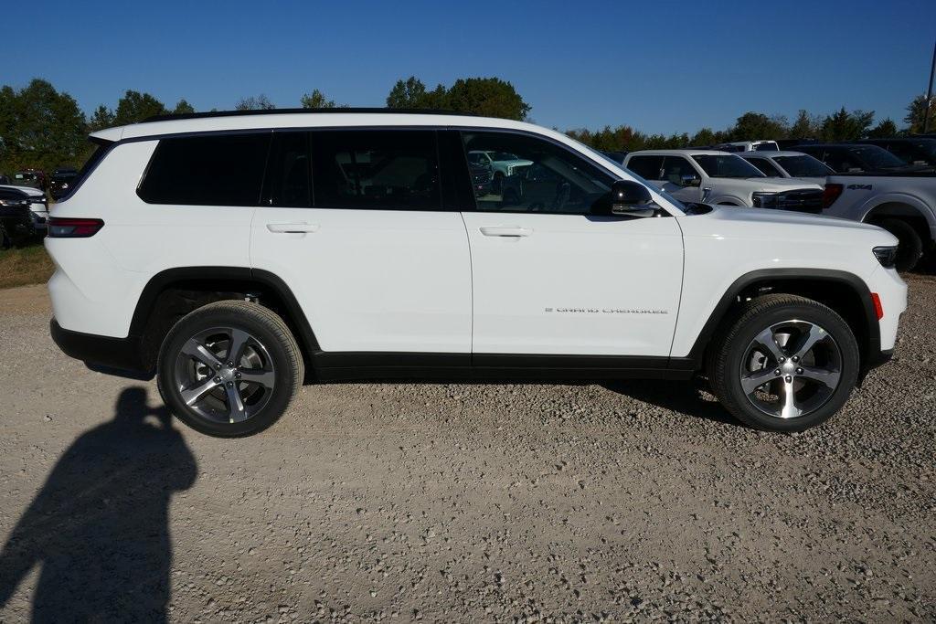 new 2025 Jeep Grand Cherokee L car, priced at $46,438
